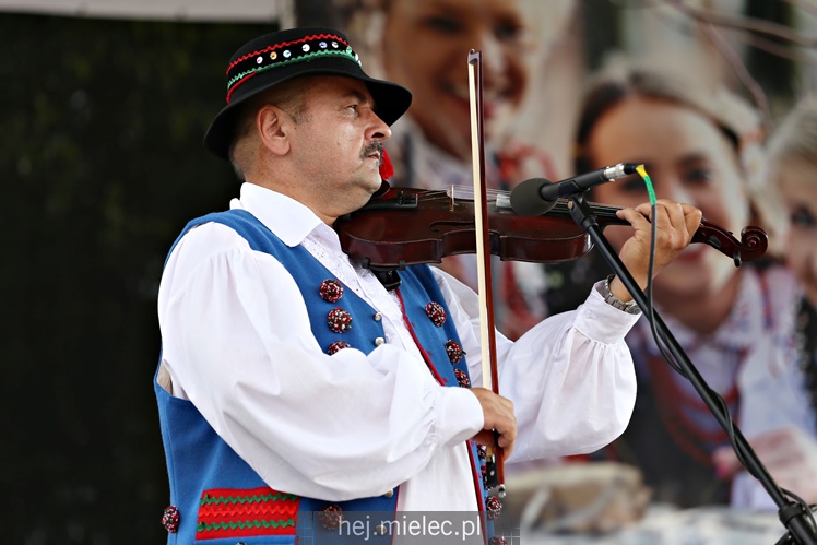 XI Podkarpacki Jarmark Ludowy Roztańczony Chorzelów