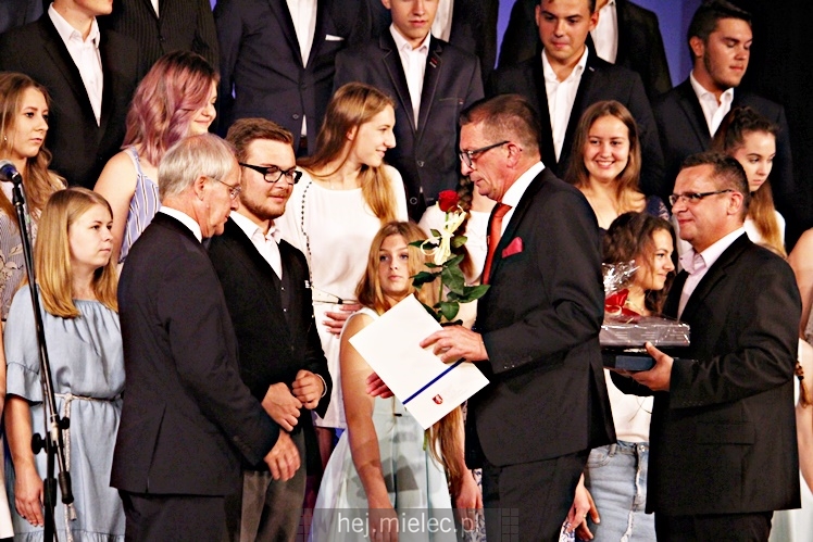 Powiatowe zakończenie roku i ?BELFER THE BEST?ia? 2018