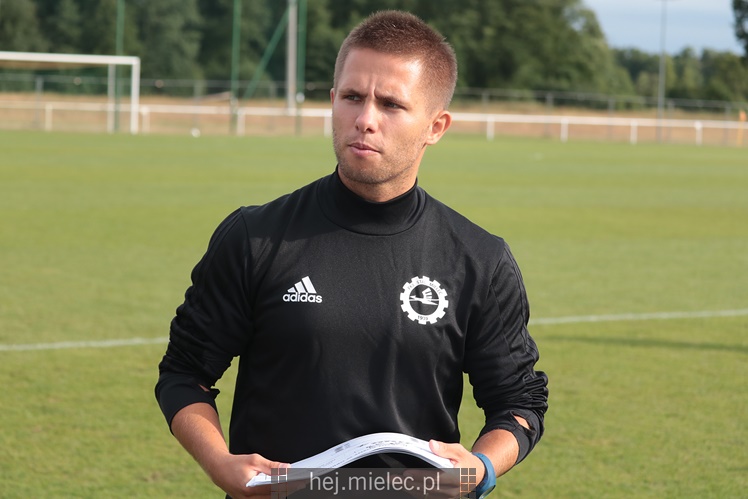 Legia Warszawa ? FKS Stal Mielec  3:2
