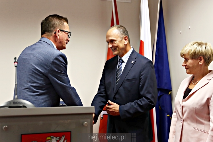 43. sesja Rady Powiatu Mieleckiego w nowej sali obrad