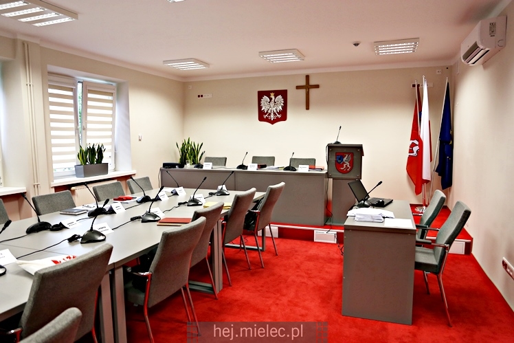 43. sesja Rady Powiatu Mieleckiego w nowej sali obrad