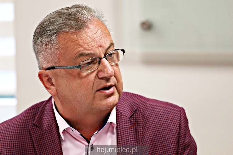43. sesja Rady Powiatu Mieleckiego w nowej sali obrad