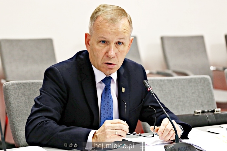 43. sesja Rady Powiatu Mieleckiego w nowej sali obrad