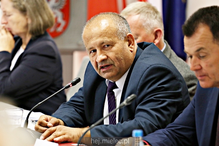 43. sesja Rady Powiatu Mieleckiego w nowej sali obrad