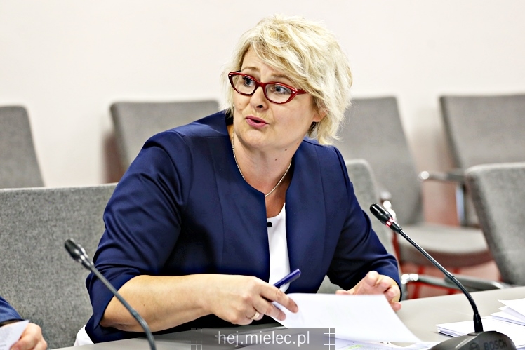 43. sesja Rady Powiatu Mieleckiego w nowej sali obrad