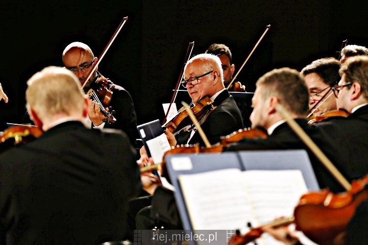 Inauguracja XXI Mieleckiego Festiwalu Muzycznego - Orkiestra Kameralna Polskiego Radia ?Amadeus?