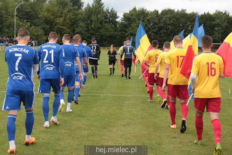 Pogoń Leżajsk ? FKS Stal Mielec 1:5 (0:4)
