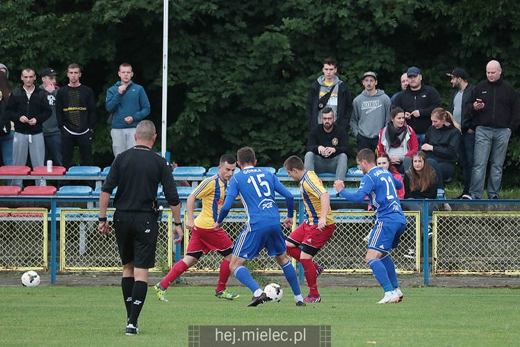Pogoń Leżajsk ? FKS Stal Mielec 1:5 (0:4)