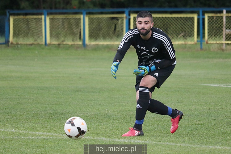 Pogoń Leżajsk ? FKS Stal Mielec 1:5 (0:4)