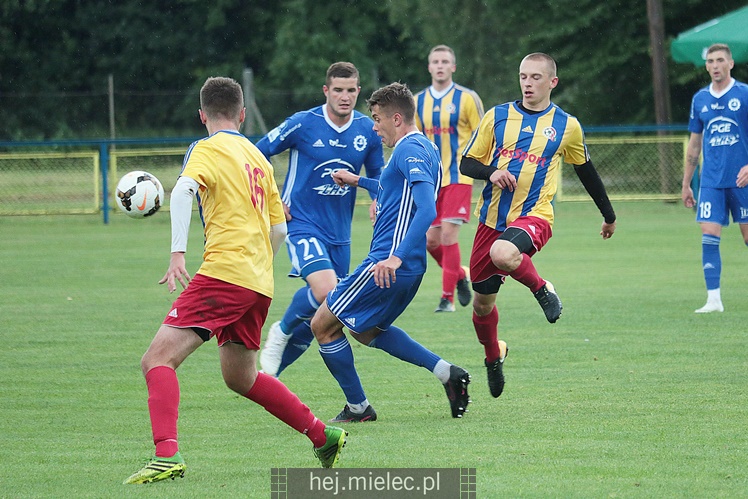 Pogoń Leżajsk ? FKS Stal Mielec 1:5 (0:4)