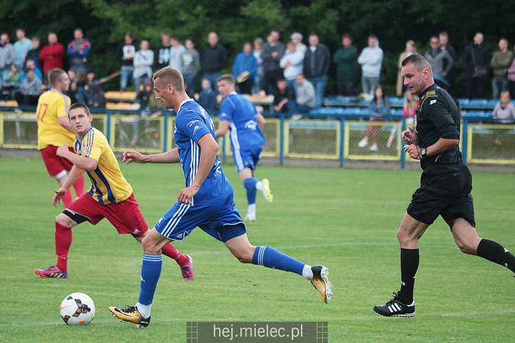 Pogoń Leżajsk ? FKS Stal Mielec 1:5 (0:4)