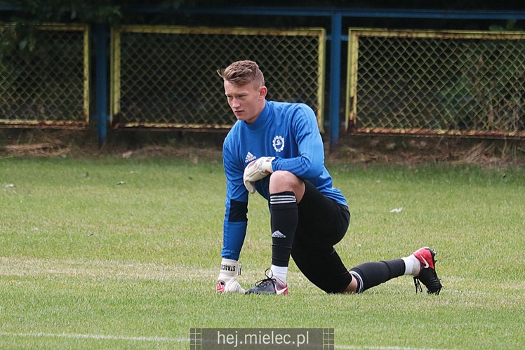Pogoń Leżajsk ? FKS Stal Mielec 1:5 (0:4)