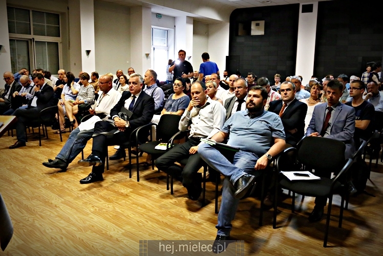 Otwarta debata na temat jakości powietrza w Mielcu