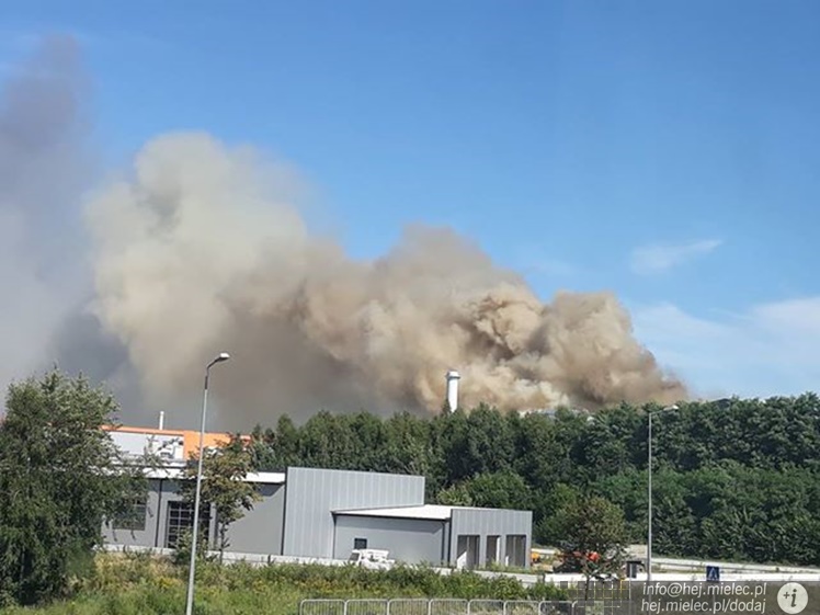 Pożar na terenie zakładu Kronospan
