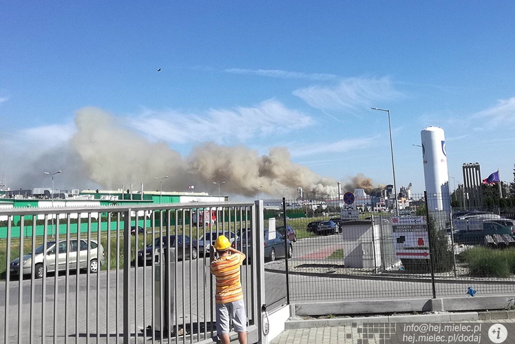 Pożar na terenie zakładu Kronospan
