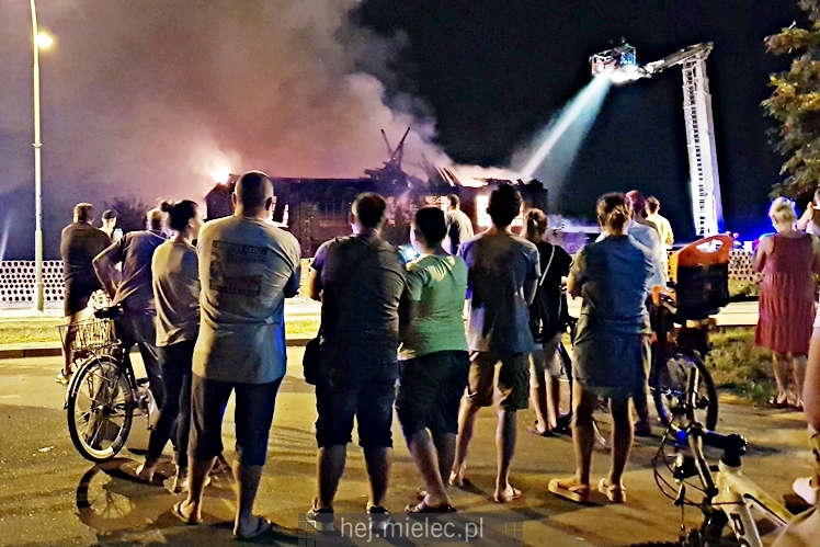 Pożar starej cegielni przy ul. Wojsławskiej