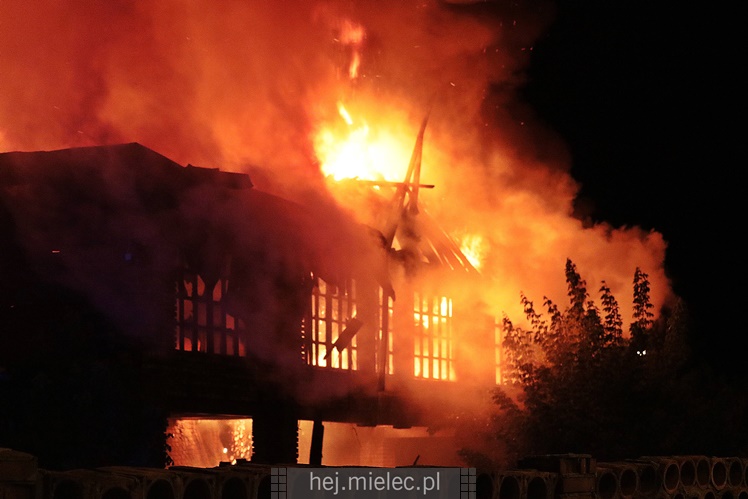 Pożar starej cegielni przy ul. Wojsławskiej
