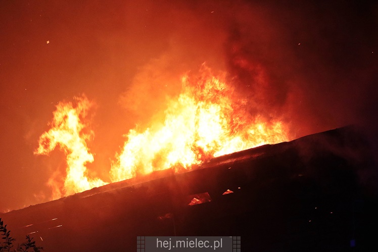 Pożar starej cegielni przy ul. Wojsławskiej