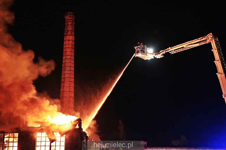 Pożar starej cegielni przy ul. Wojsławskiej