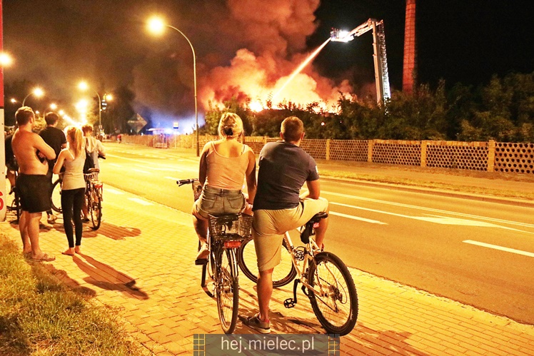 Pożar starej cegielni przy ul. Wojsławskiej