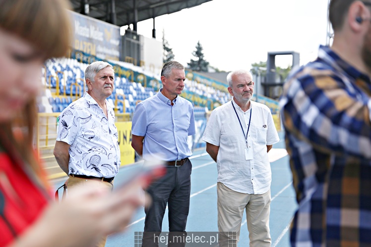 Zakończenie I etapu budowy podgrzewania boiska Stadionu Miejskiego