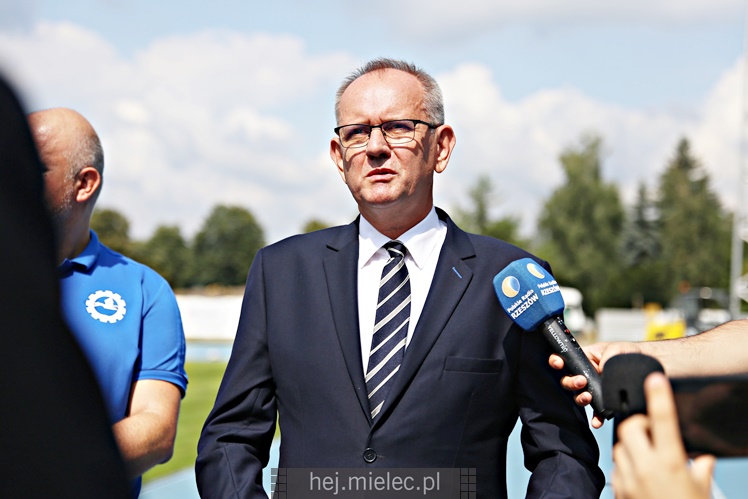 Zakończenie I etapu budowy podgrzewania boiska Stadionu Miejskiego