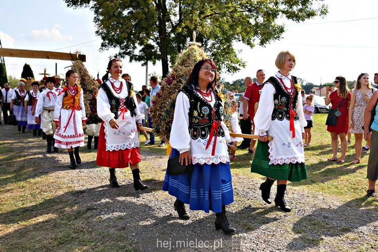 Dożynki 2018 w Rzemieniu - gmina Przecław