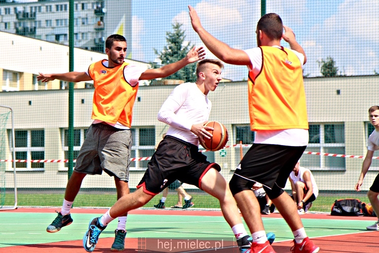 Po raz drugi rozegrano turniej koszykówki RMI Streetball
