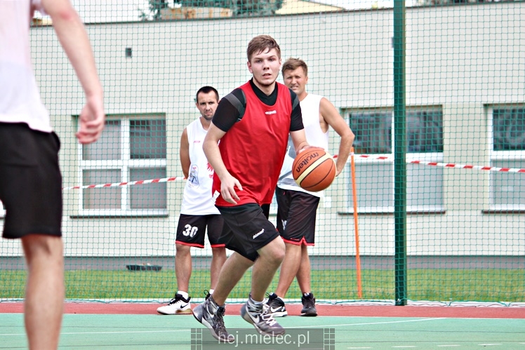 Po raz drugi rozegrano turniej koszykówki RMI Streetball