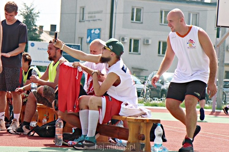 Po raz drugi rozegrano turniej koszykówki RMI Streetball