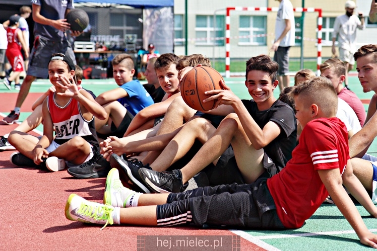 Po raz drugi rozegrano turniej koszykówki RMI Streetball