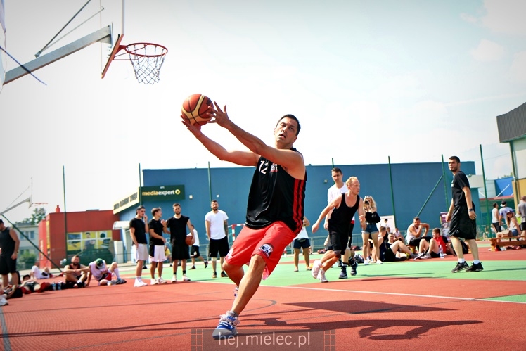 Po raz drugi rozegrano turniej koszykówki RMI Streetball