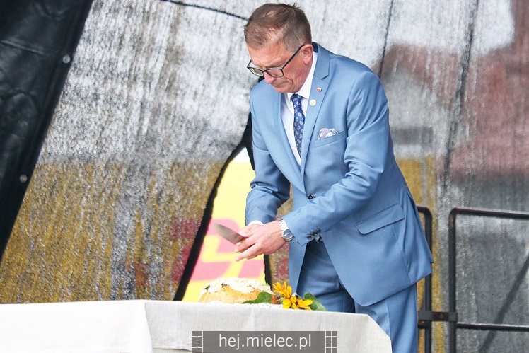 Dożynki Województwa Podkarpackiego: uroczystości, obrzędy