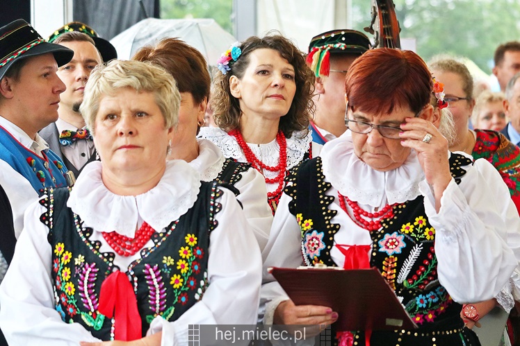 Dożynki Województwa Podkarpackiego: uroczystości, obrzędy