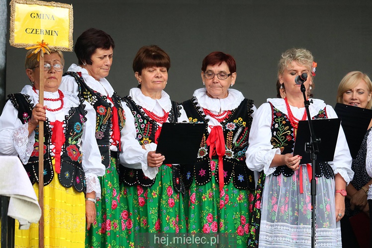 Dożynki Województwa Podkarpackiego: uroczystości, obrzędy