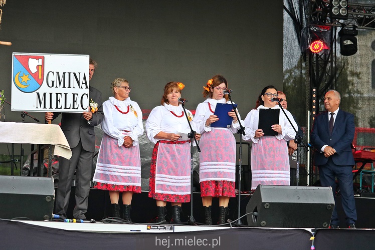 Dożynki Województwa Podkarpackiego: uroczystości, obrzędy