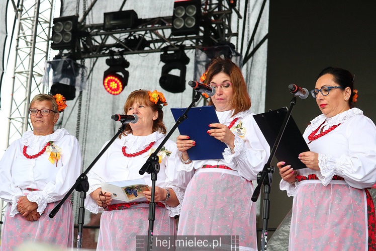 Dożynki Województwa Podkarpackiego: uroczystości, obrzędy