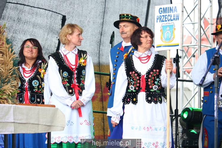 Dożynki Województwa Podkarpackiego: uroczystości, obrzędy