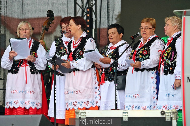 Dożynki Województwa Podkarpackiego: uroczystości, obrzędy