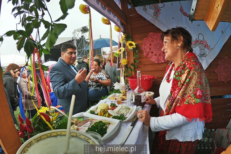 Dożynki Województwa Podkarpackiego: uroczystości, obrzędy
