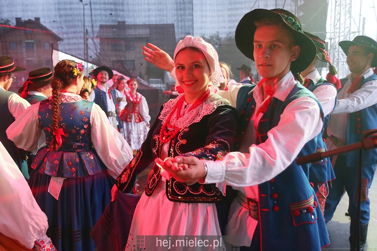 Dożynki Województwa Podkarpackiego: koncerty ?Rzeszowiacy?, ?Shantel? oraz ?Ich Troje?