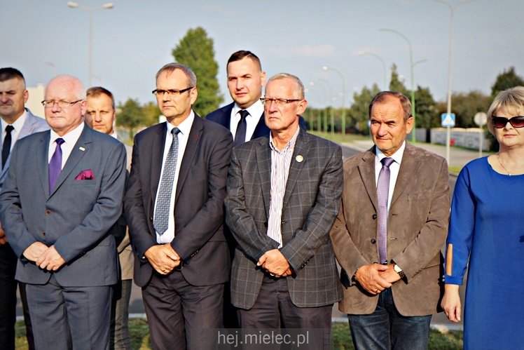 Rondo na al. Kwiatkowskiego już oficjalnie ma swoją nazwę ? NSZZ Solidarność
