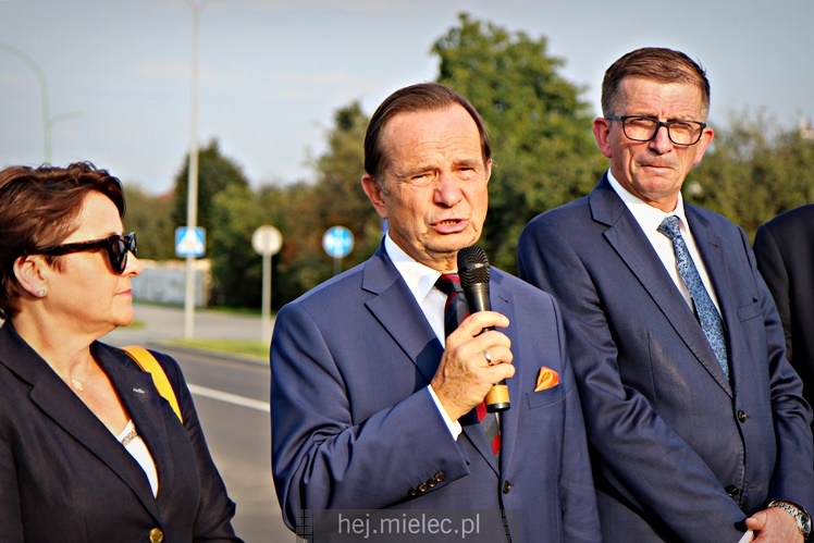 Rondo na al. Kwiatkowskiego już oficjalnie ma swoją nazwę ? NSZZ Solidarność