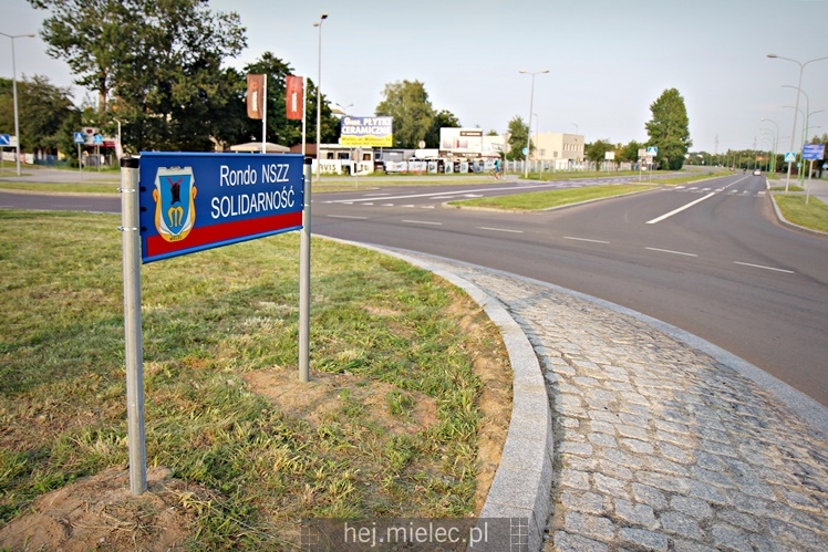 Rondo na al. Kwiatkowskiego już oficjalnie ma swoją nazwę ? NSZZ Solidarność