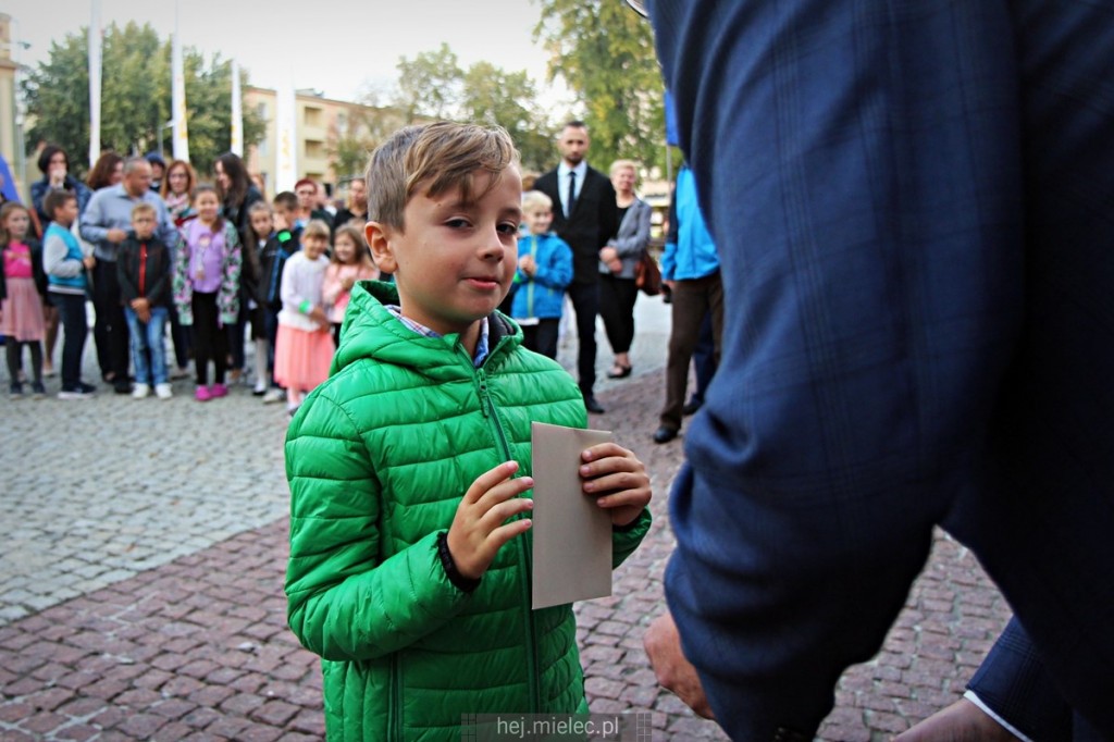 Dwa autobusowe eksperymenty w Mielcu