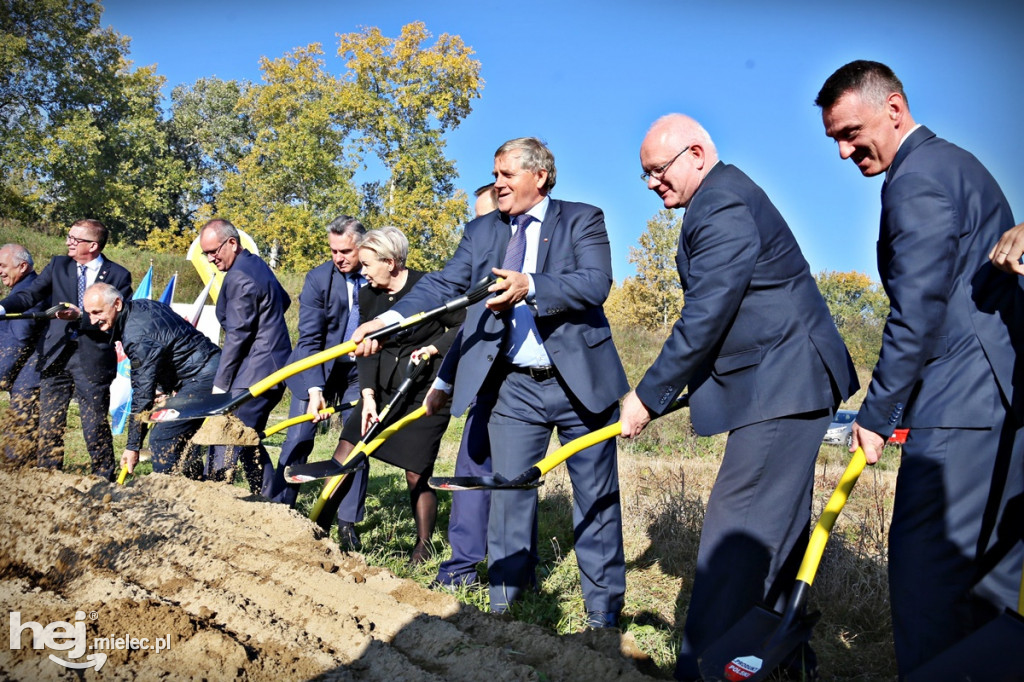 Rozpoczęcie budowy mostu na Wisłoce