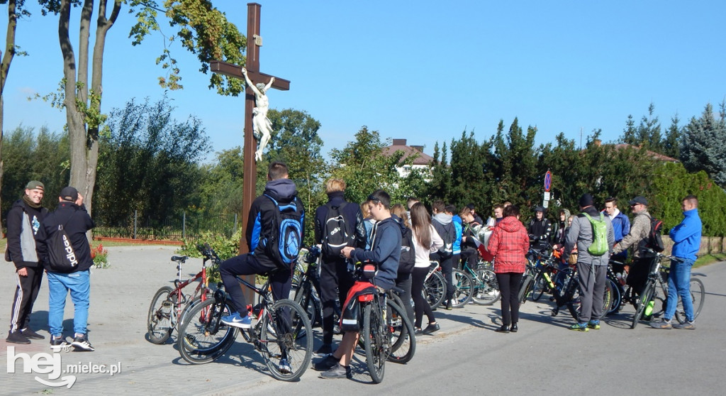 Ku Niepodległej - śladami bohaterów i miejsc pamięci