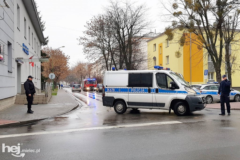 Zawiadomienie o bombie w centrum miasta