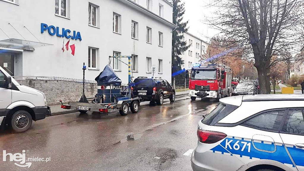 Zawiadomienie o bombie w centrum miasta