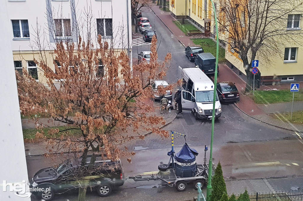 Zawiadomienie o bombie w centrum miasta